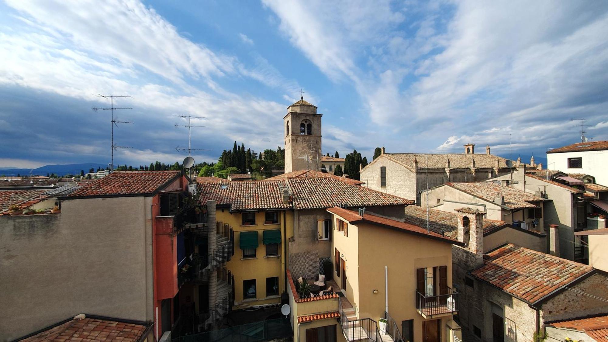 Sirmione4U - Domus By The Castle Apartment Luaran gambar